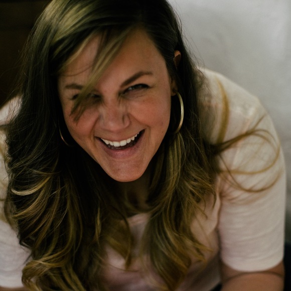 Meet your Posher, Lindsey - Picture 1 of 1